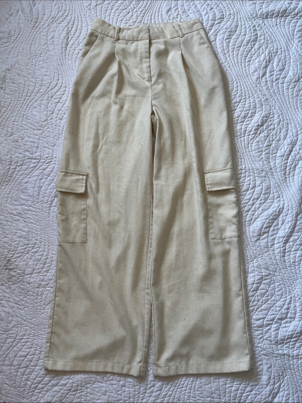 Wide-Leg Cargo Pants